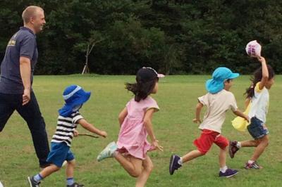 Kids More淡海学童クラブ 送迎ドライバー 求人番号 パート アルバイト 東海道本線 西 瀬田駅から徒歩23分 バス停 瀬田駅 から 近江鉄道 湖国バス 瀬田循環線 瀬田駅行 に乗り 乗車時間8分 萱野浦北通り で降り 徒歩1分 社会福祉法人