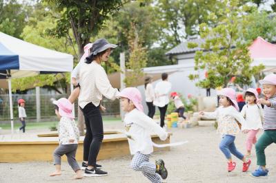 子どもの主体的な遊びを大切にしています