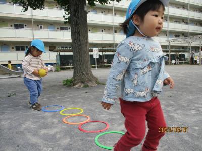 元気に戸外で遊ぶ機会はたくさん