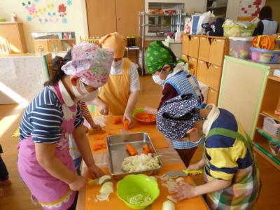 JR中央・総武線 西荻窪駅にある給食調理・栄養士のお仕事求人