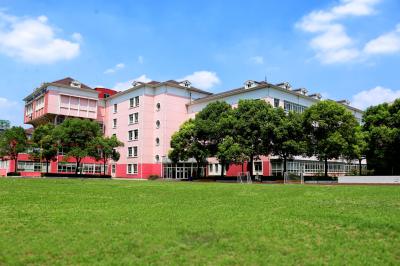 海外にある小学校教諭のお仕事求人