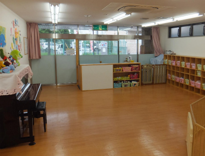 神奈川県川崎市幸区鹿島田2丁目20番53号山崎ビル１階にある、（保育園）施設長のお仕事求人