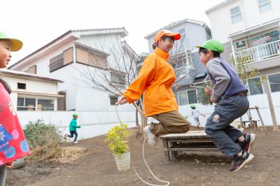 東京都狛江市にある保育のお仕事求人