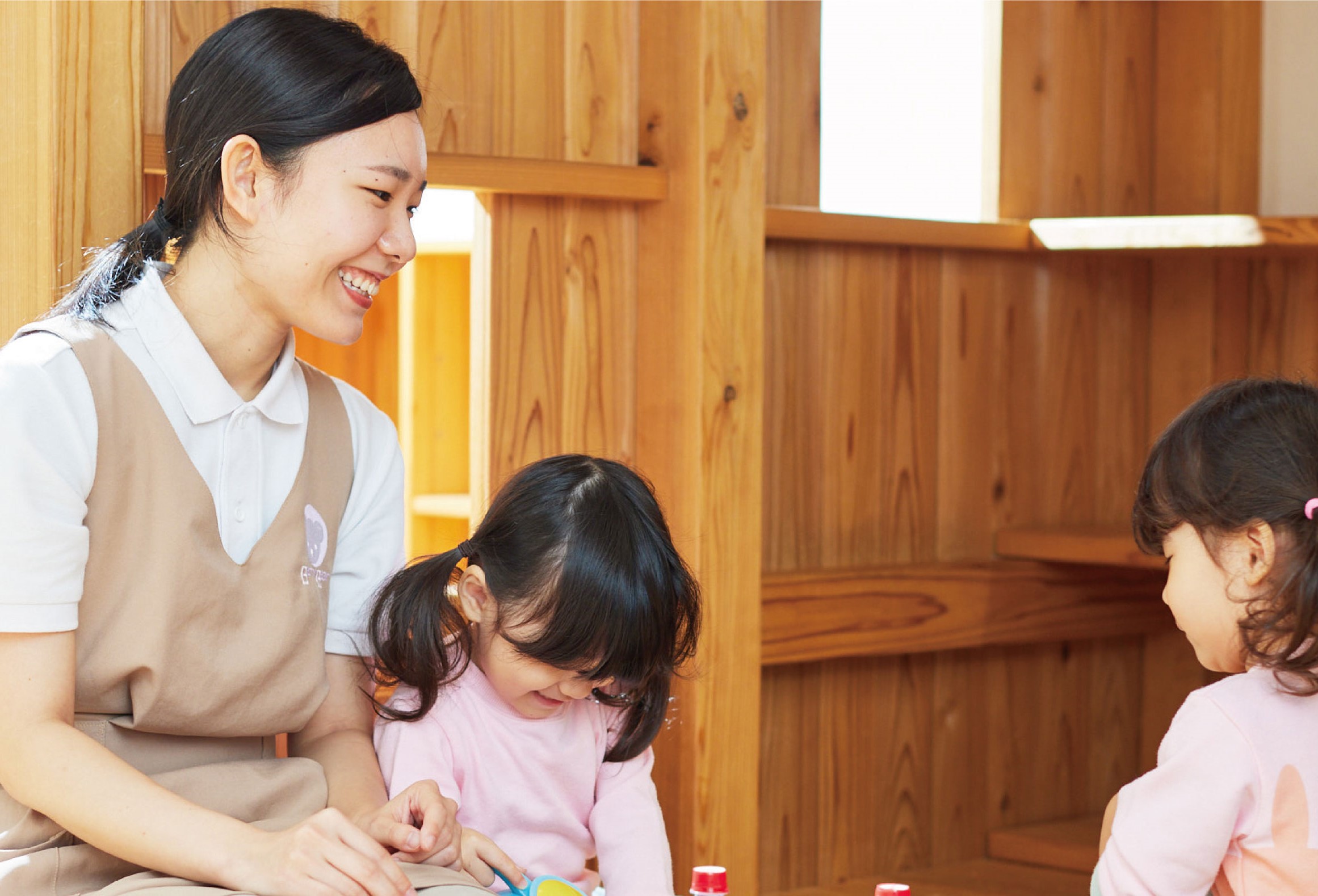 東京都大田区大森西5-25-21　　(分園： 東京都大田区大森西3-28-5／京急本線「大森町駅」徒歩3分）にある、保育のお仕事求人