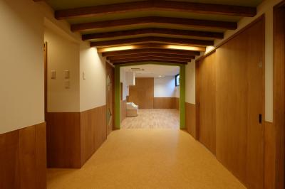 千葉県四街道市鹿渡2002番地10　フォーレ2Fにある、保育のお仕事求人