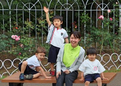 東京都新宿区若葉３丁目１０−１０にある、保育のお仕事求人