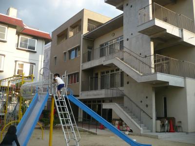 大阪府東大阪市新家にある、児童養護施設のお仕事求人