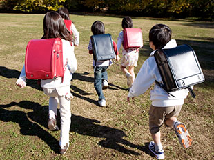 神奈川県横浜市鶴見区にある発達支援・児童指導員のお仕事求人