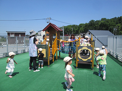 北海道札幌市北区新琴似12条10丁目3番17号にある、保育のお仕事求人