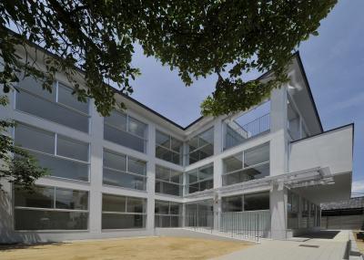 京都府京都市右京区にある保育のお仕事求人