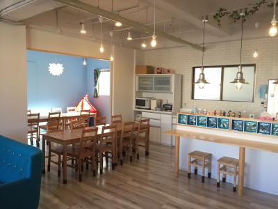 愛知県小牧市常普請三丁目162番地　丸正ビル1階にある、保育のお仕事求人