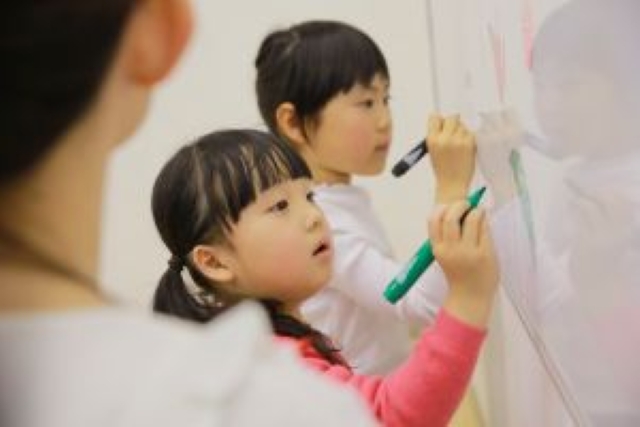 神奈川県横浜市神奈川区にある発達支援・児童指導員のお仕事求人